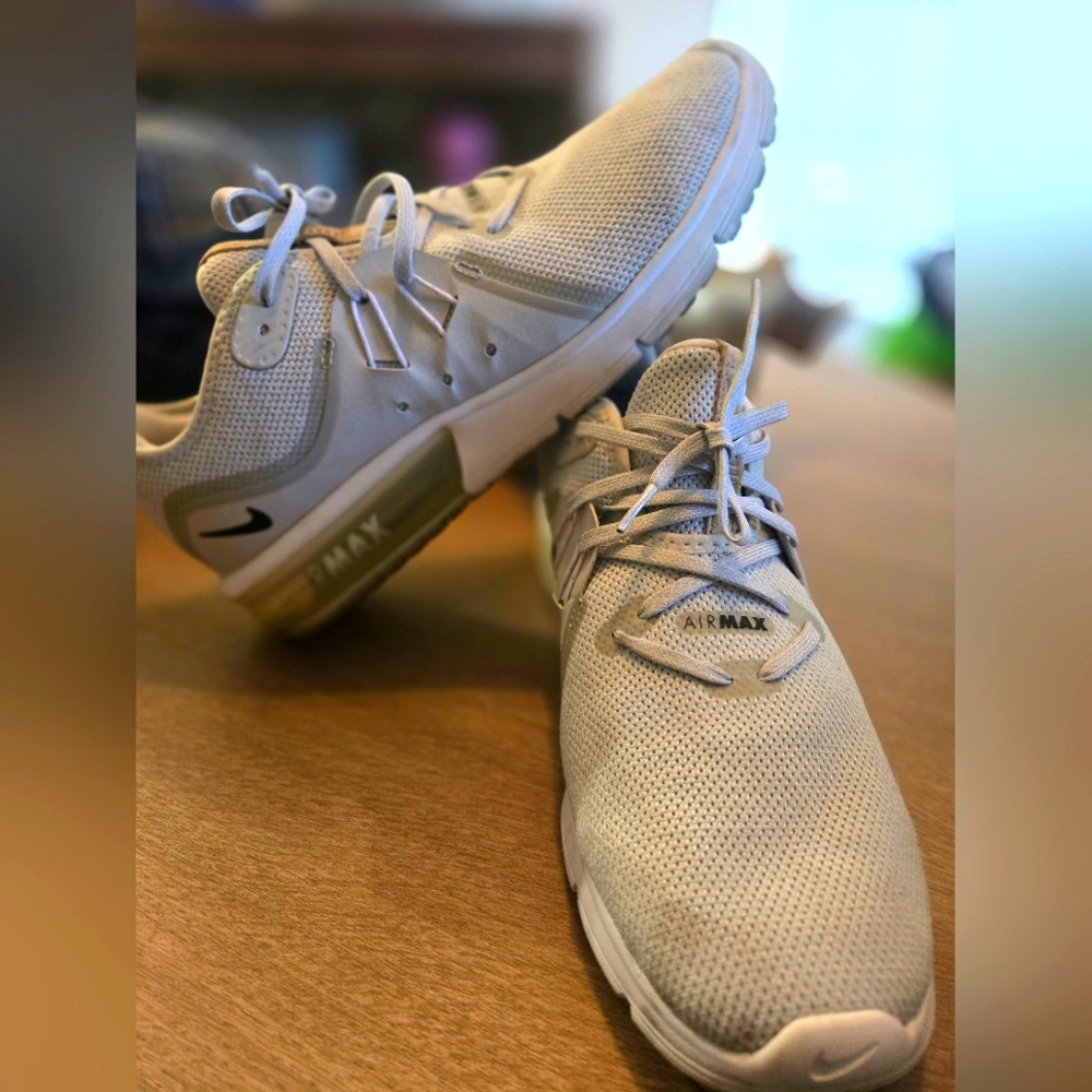 Sz 10.5 Nike Air Max Sequent 3 'Pure Platinum' 921694-008